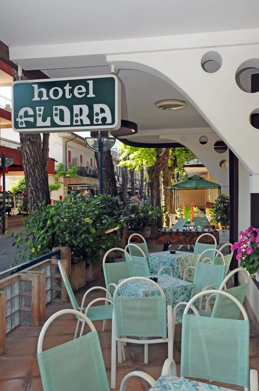 Hotel Flora เบลลาเรีย-อีเจอา มารีนา ภายนอก รูปภาพ